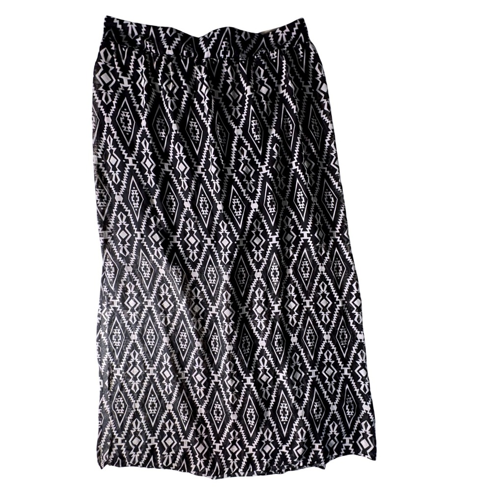 Maurices Womens 0 Black White Geometric Tribal Print Chiffon Maxi Skirt NWT